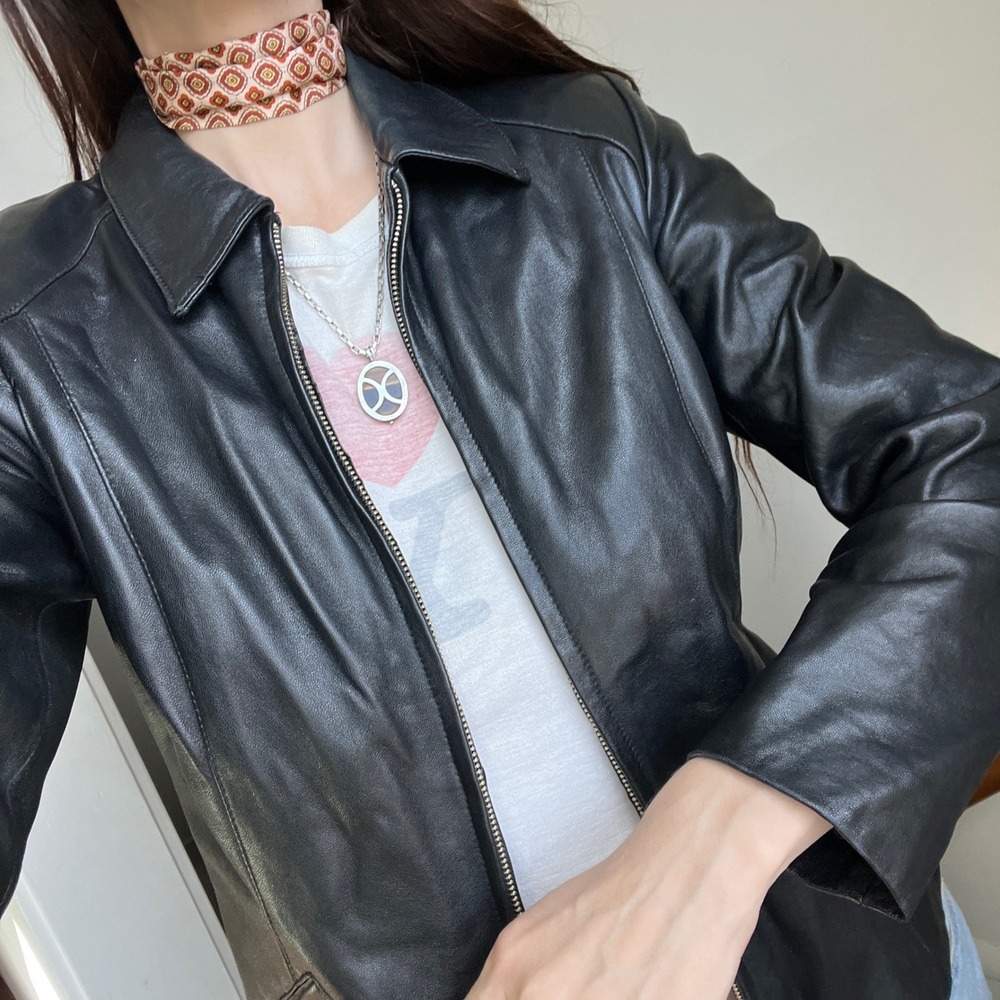 Vintage Black Leather Jacket Zip Up Sleek 90s Minimalist Biker Chic Size Small - Picture 6 of 9